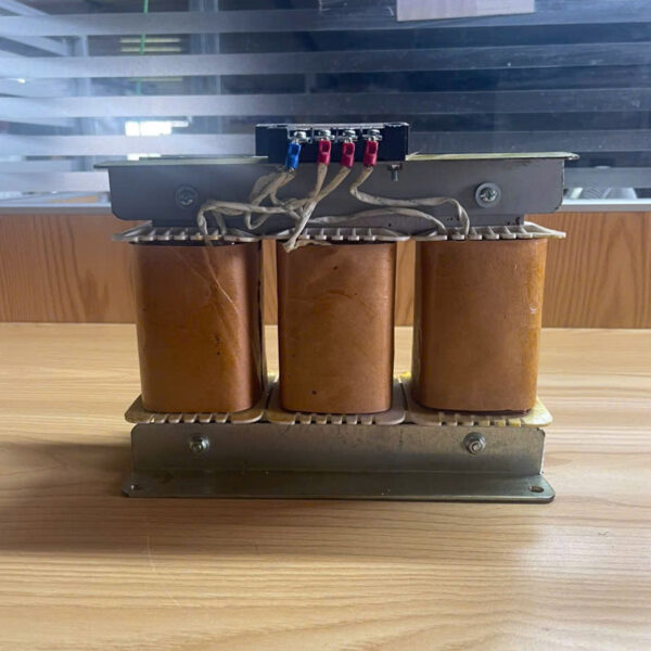 bien-ap-tran-2kva-4