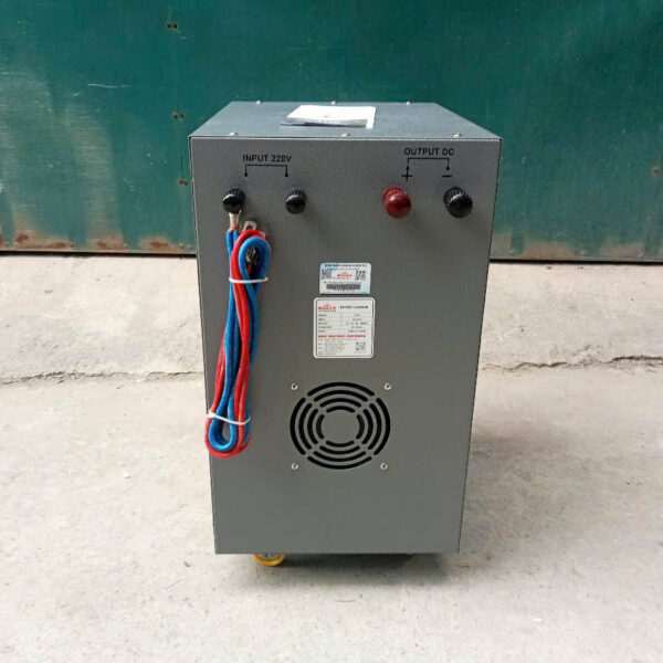 may-nap-ac -quy-robot- 100a-4 may-nap-ac -quy-robot- 100a-4